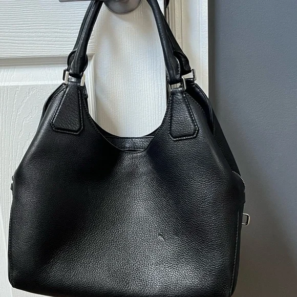 Black Michael Kors purse - Picture 2 of 6